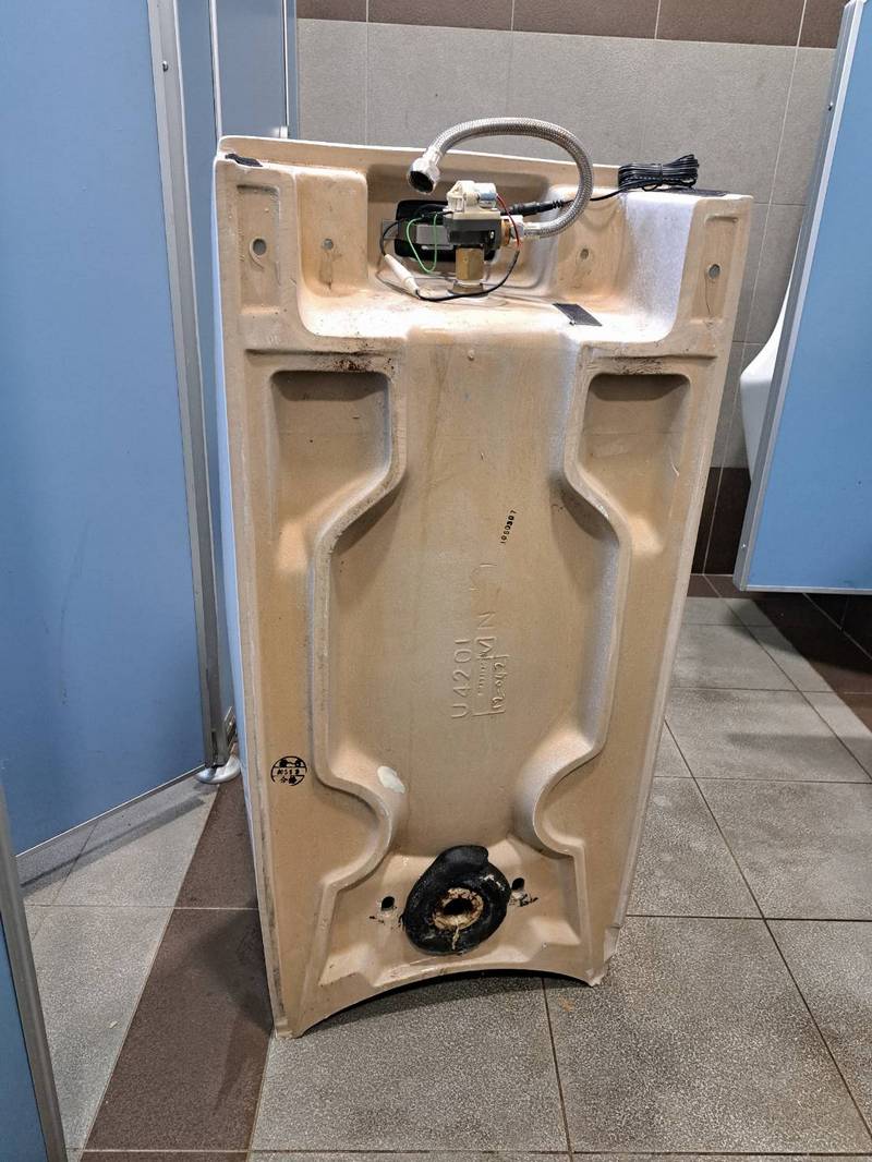 平溪小便斗漏水維修